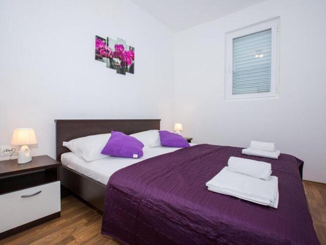 Villa Roza - One-Bedroom Apartment With Balcony 3 Adults โมโกชิซา ภายนอก รูปภาพ